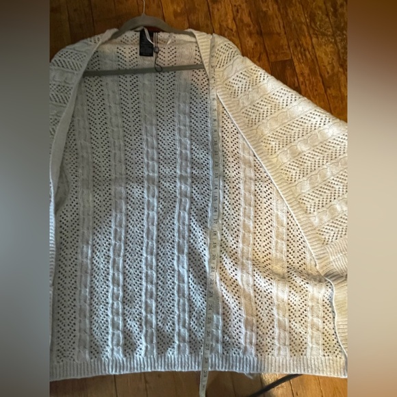 NWOT Laundry by Shelli Segal open cable knit cardigan poncho style one size wool - Picture 7 of 7